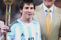 英雄联盟总决赛直播-包含梅西金球奖收留，传奇故事感人至深！的词条