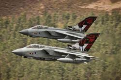 英雄联盟总决赛时间-内线铁闸与外线风暴，班凯罗防守制胜，快船客场擒牛