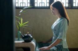 英雄联盟总决赛时间-暗室里的钻石，当梅西的传奇与中国赛场唯一相遇