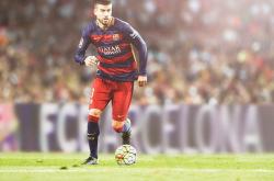 英雄联盟总决赛-量子纠缠的篮球场，当文班亚马的爆炸数据撕裂了次元壁