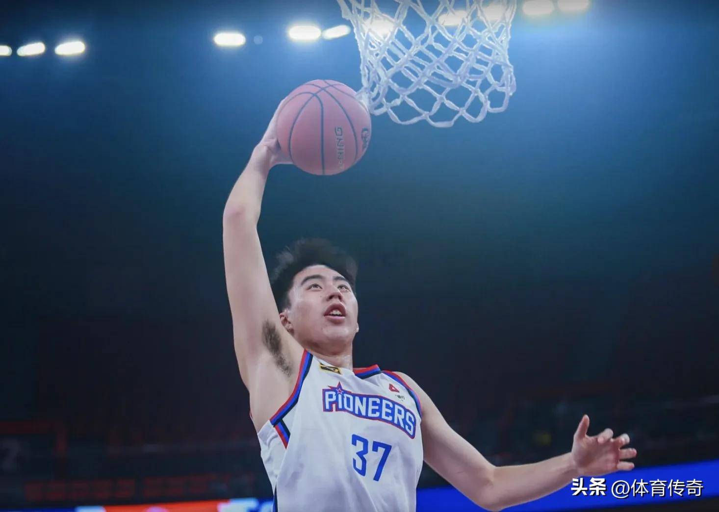 天津男篮遭遇三连败，球队积分下滑至第七位的简单介绍