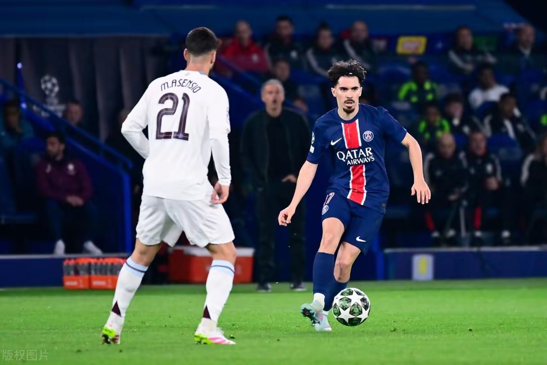 里尔主场惜败巴黎圣日耳曼，跌出前四的简单介绍