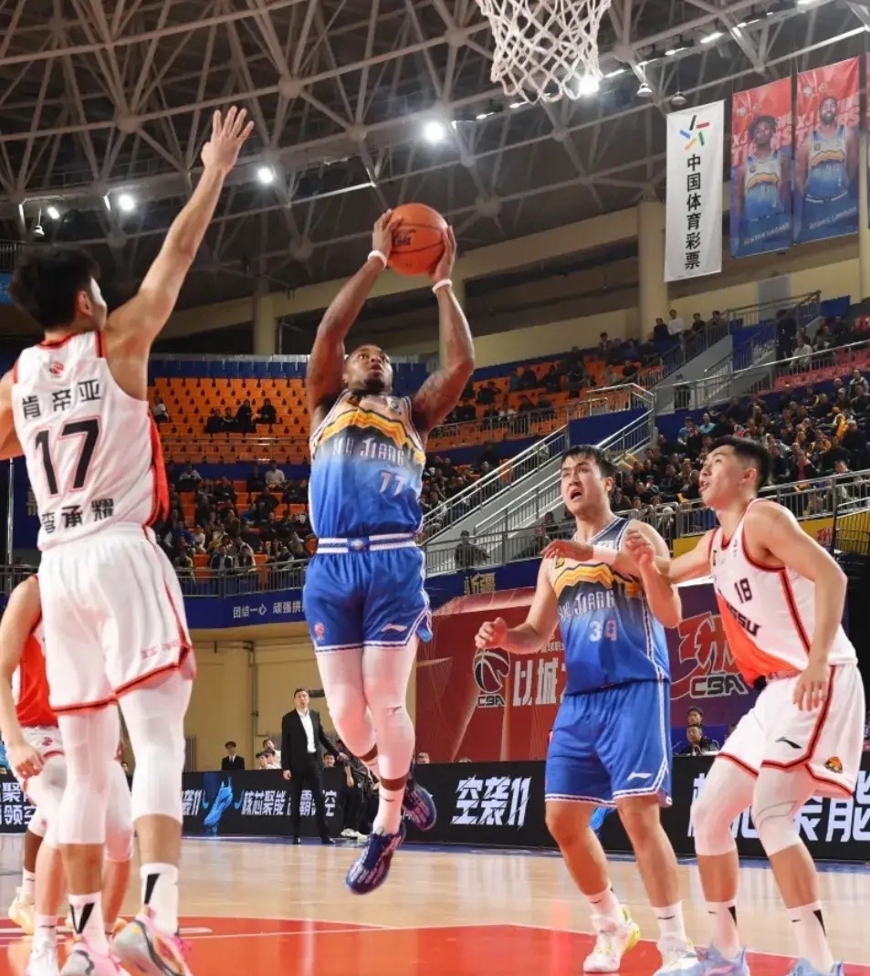 德国队鏖战韩国队，桃田贤斗带队取胜