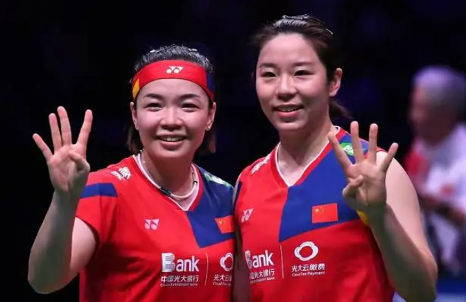 东京巴黎圆梦夺胜，冲击冠军