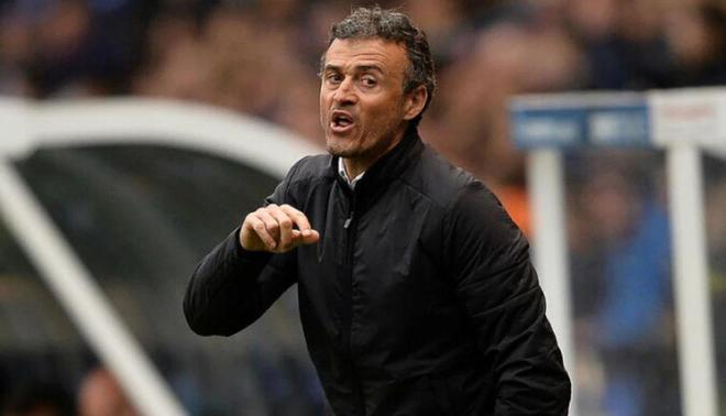 主场失利法甲球队教练组展开总结